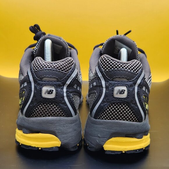 New Balance 749 (2009) - Picture 6 of 6